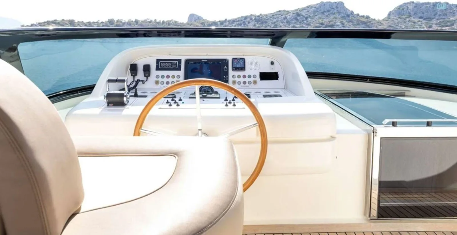 Maiora 84 ' Fly
