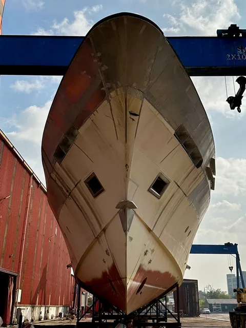 Trinity T-052