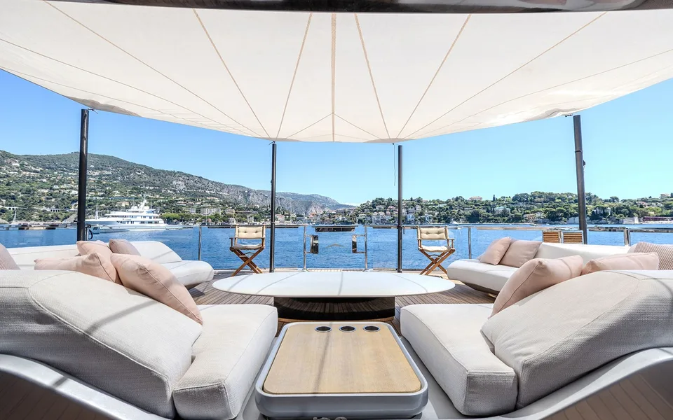 Azimut Azimut Grande Trideck