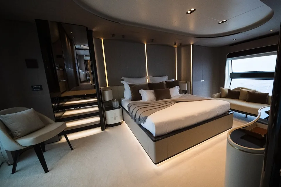 Azimut GRANDE 27M