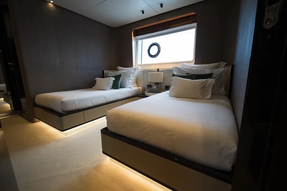 Azimut GRANDE 27M