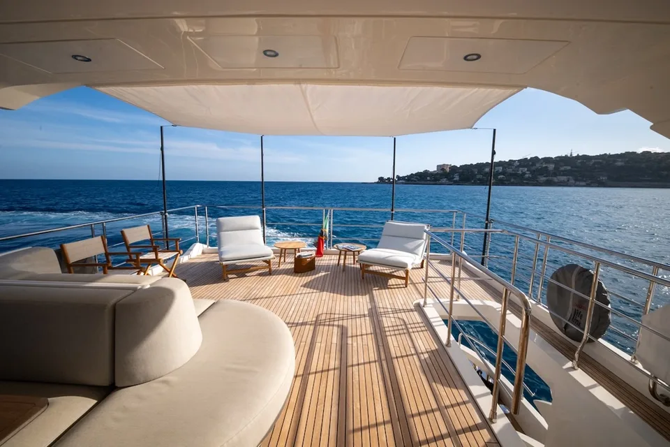 Azimut GRANDE 27M