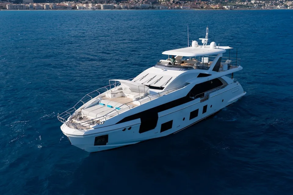 Azimut GRANDE 27M