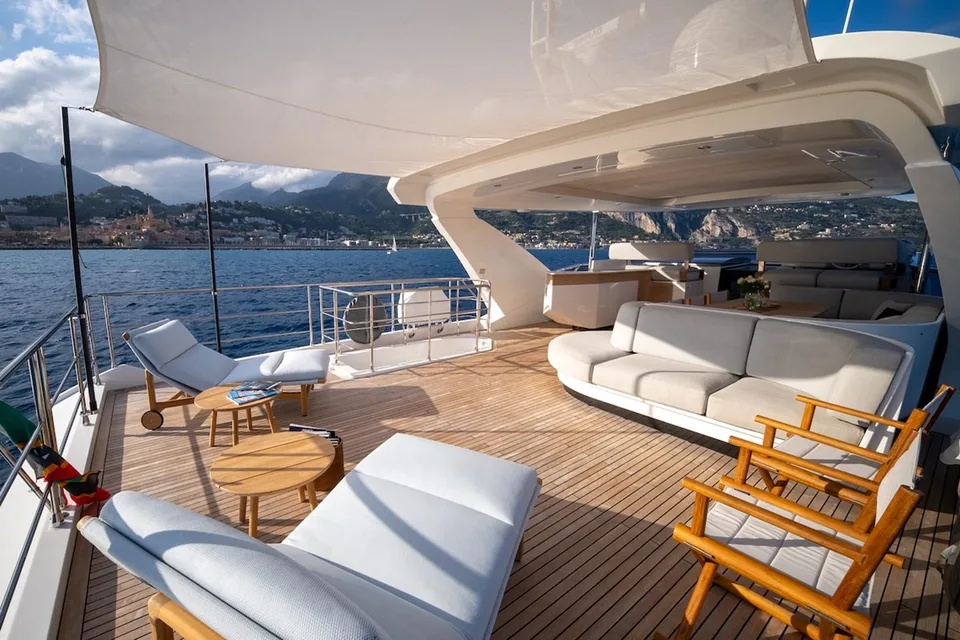 Azimut GRANDE 27M
