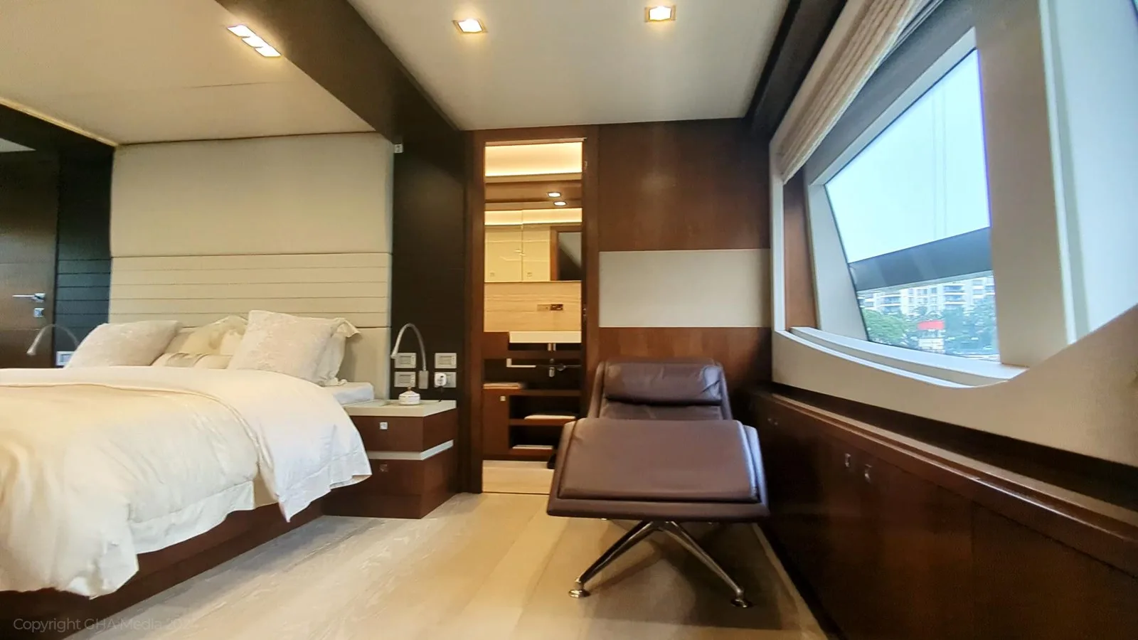 Custom Line  Custom Line 100