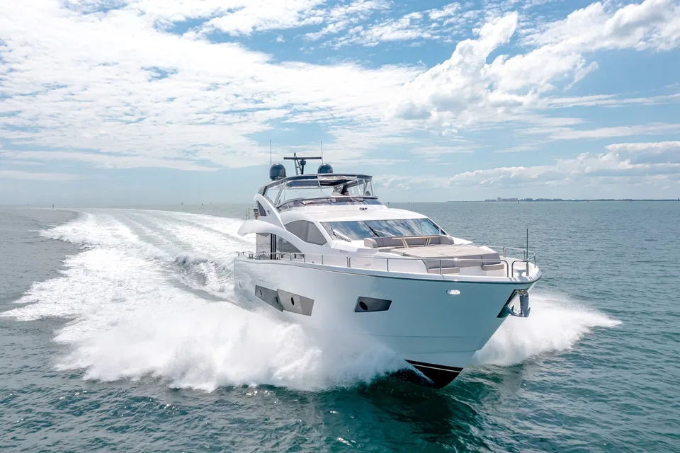 Sunseeker 86 Yacht
