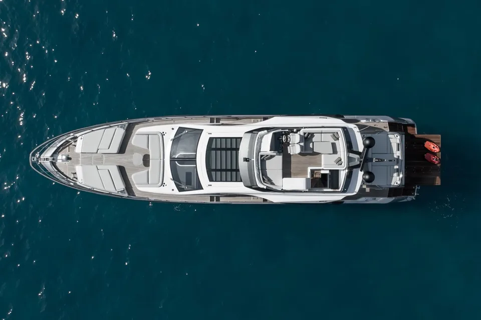 Azimut S8