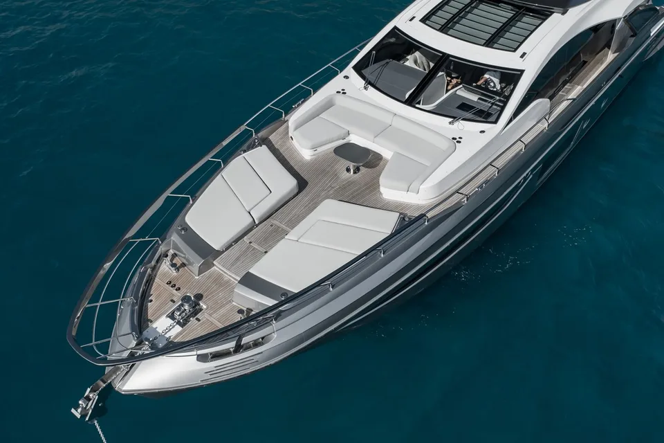 Azimut S8