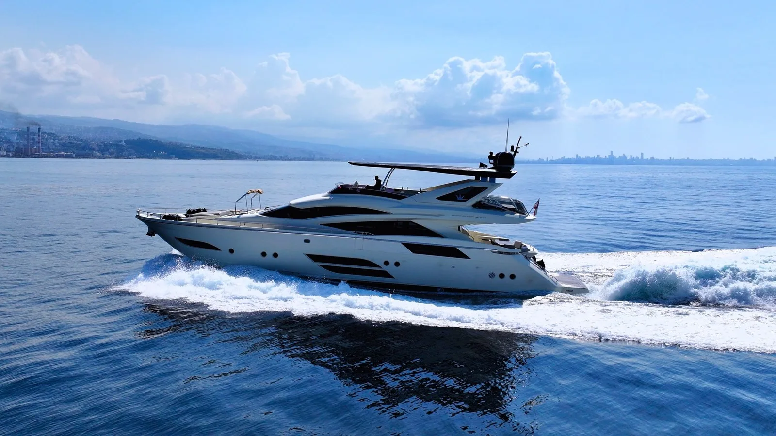 Dominator 800