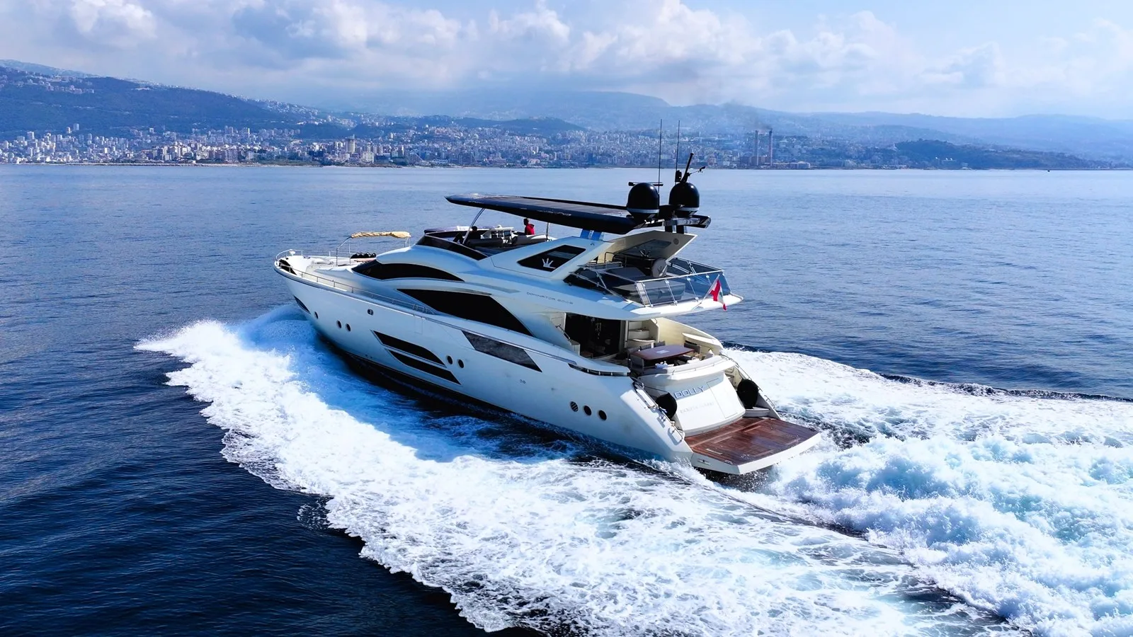 Dominator 800