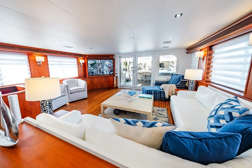 Nordlund Raised Pilothouse
