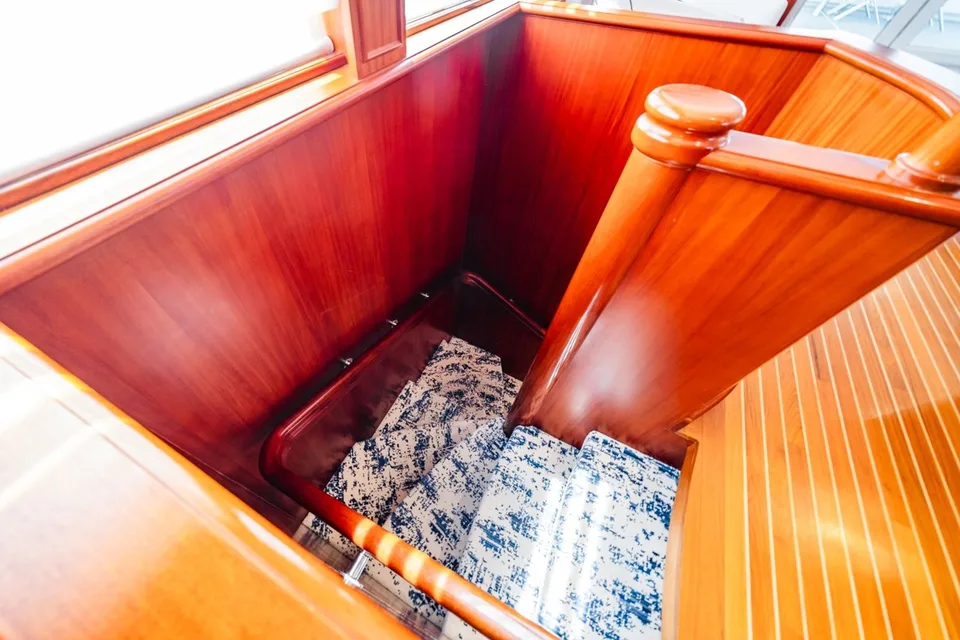 Nordlund Raised Pilothouse