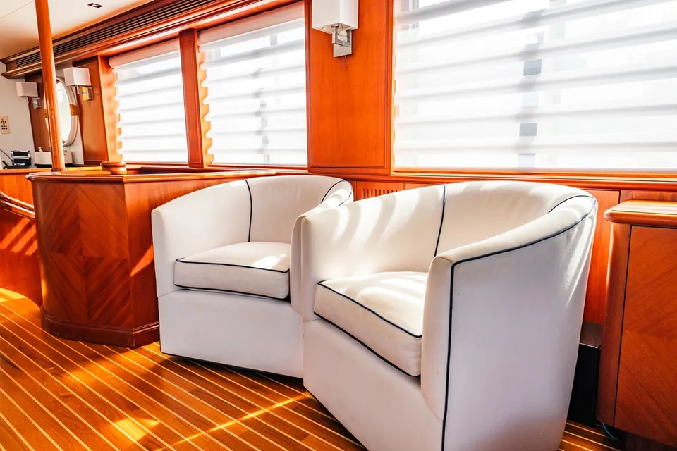 Nordlund Raised Pilothouse