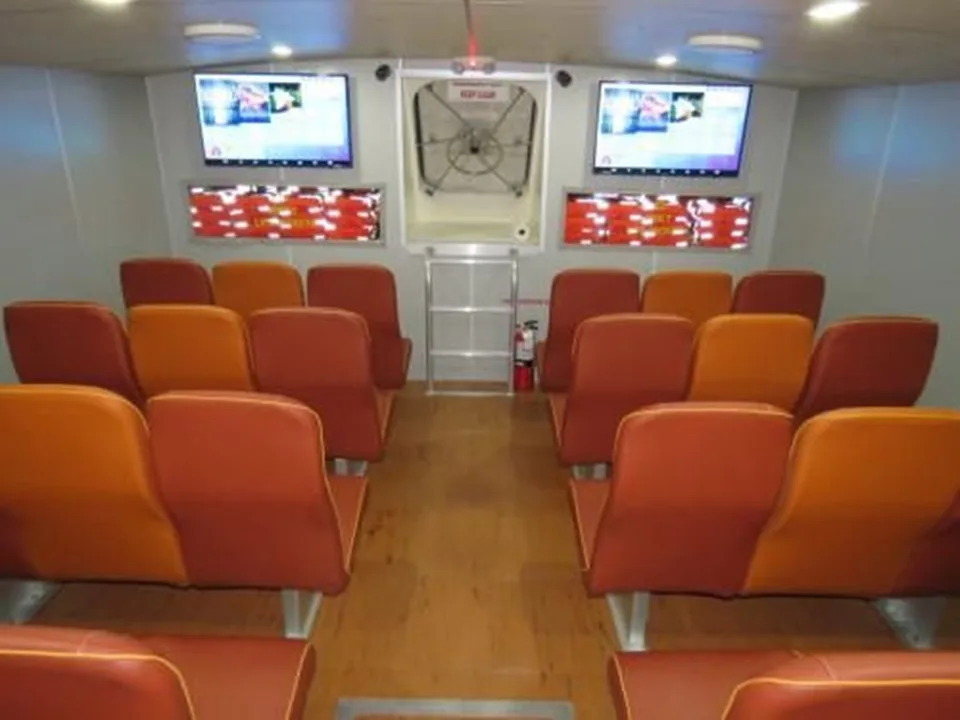 Midship High Speed Passenger Ferry