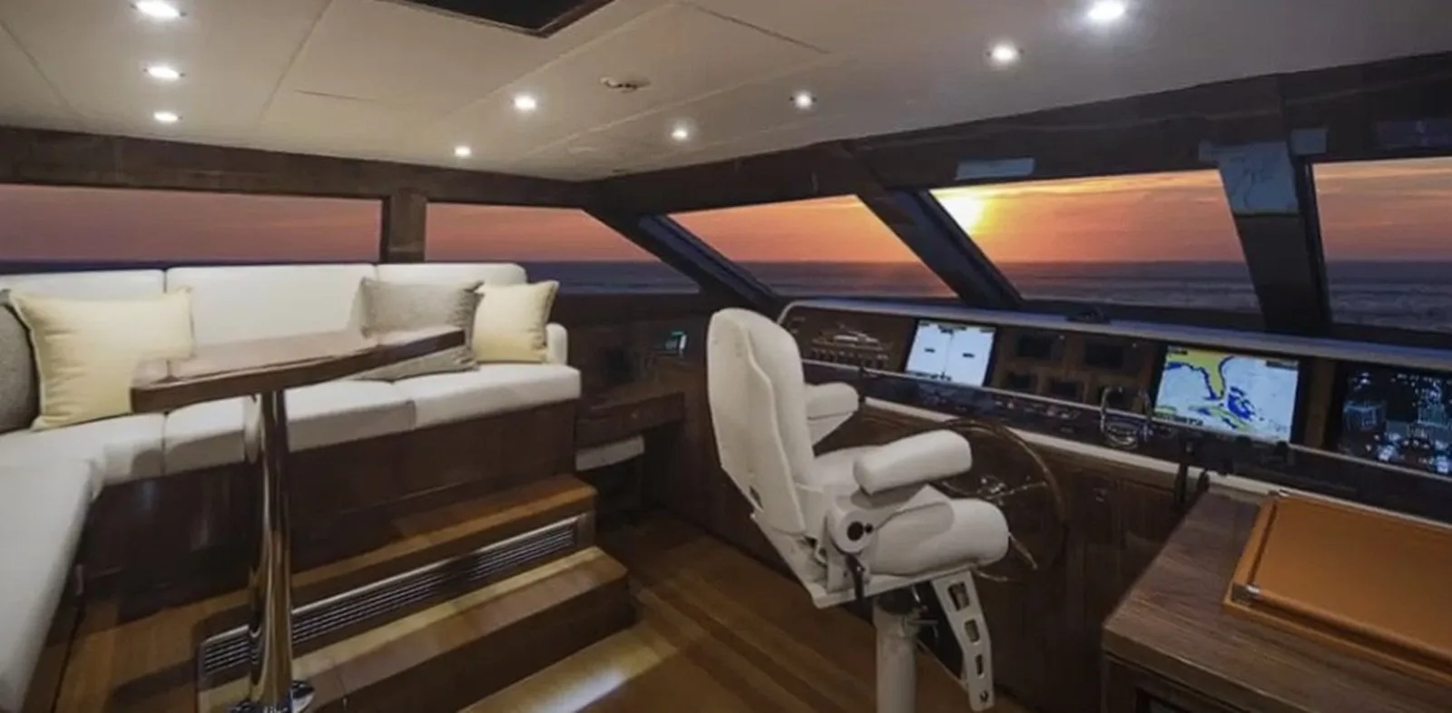 Hargrave Raised Pilothouse