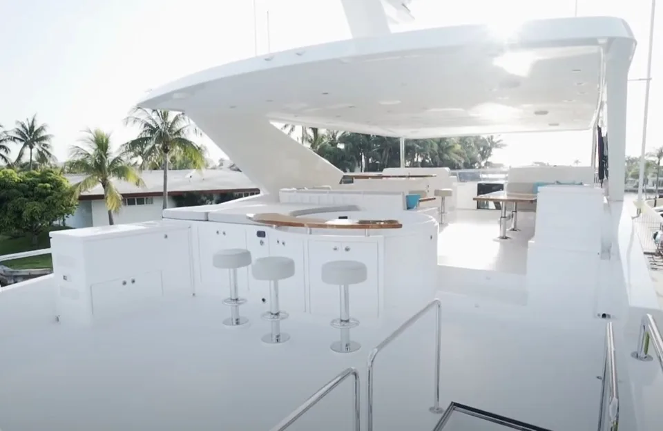 Hargrave Raised Pilothouse