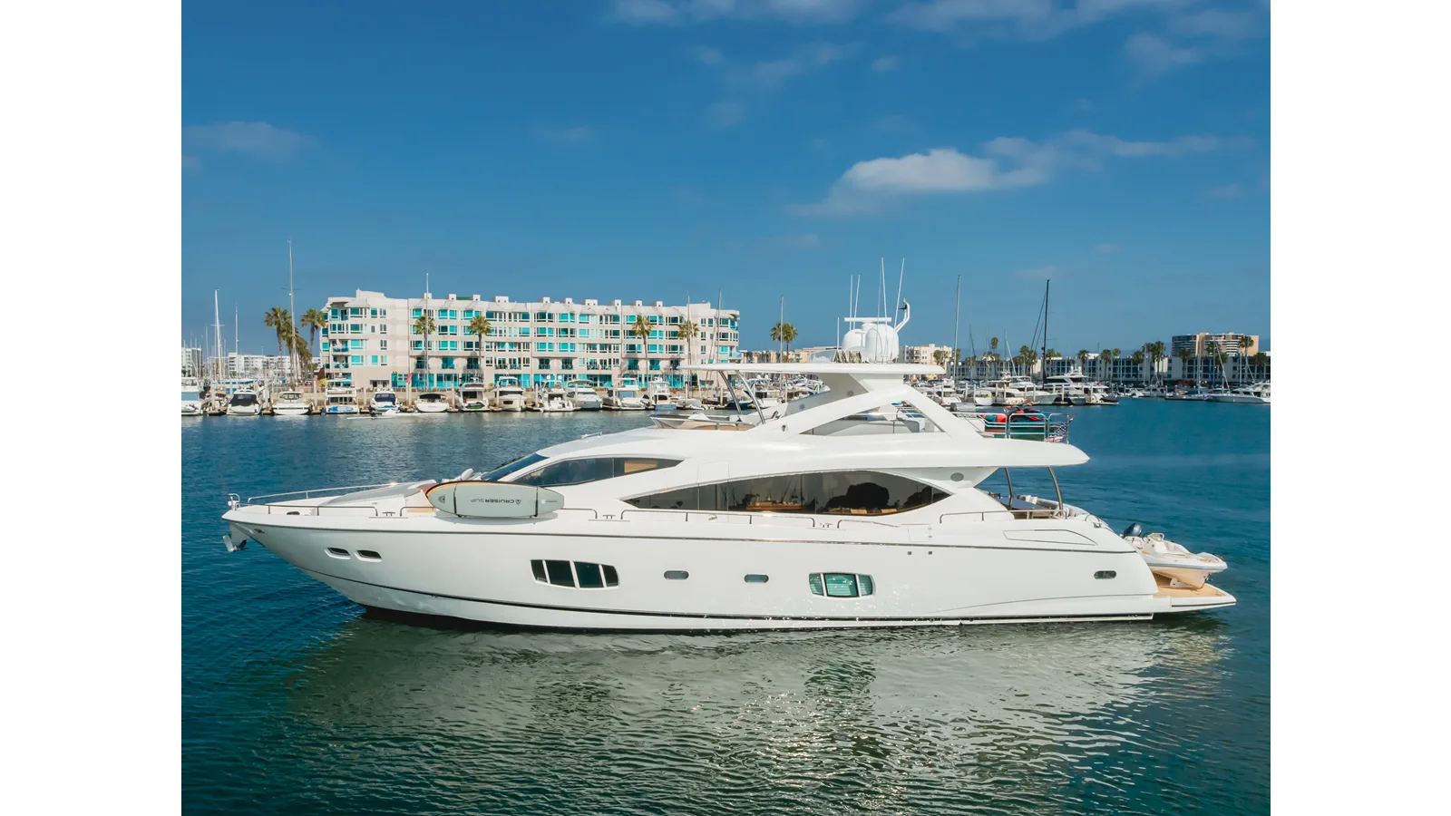 Sunseeker 88 Yacht