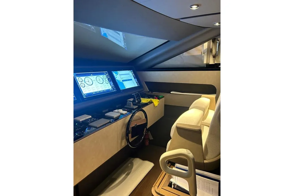 Ferretti Yachts Ferretti Yachts 860