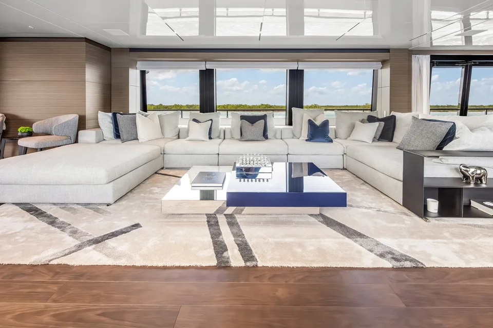 Custom Line NAVETTA 42