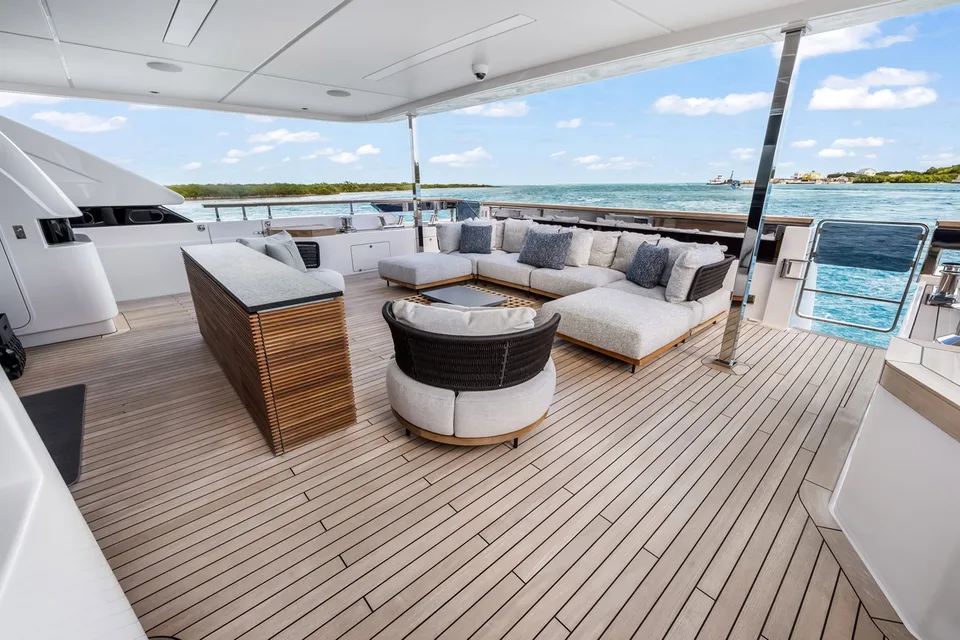 Custom Line NAVETTA 42