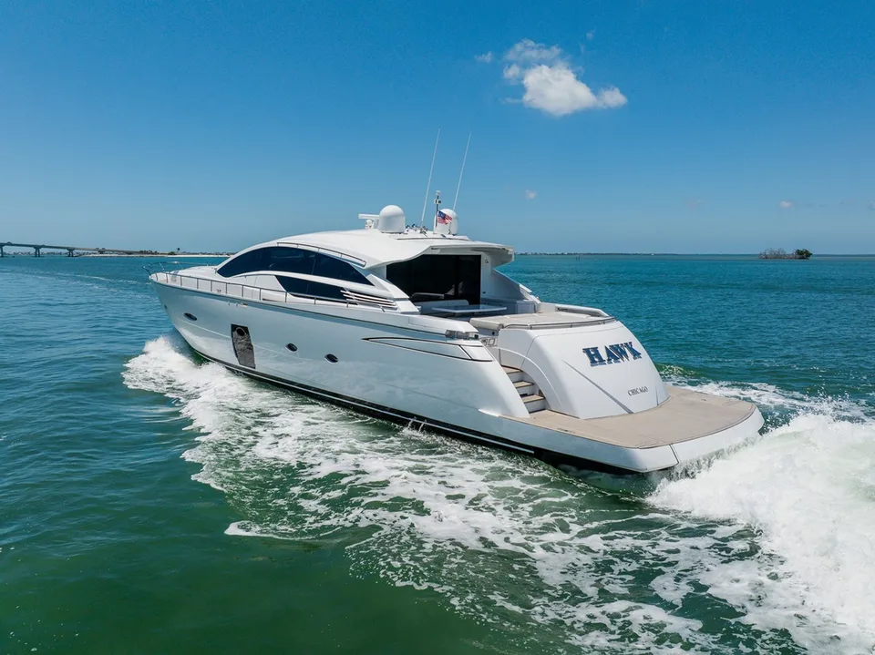 Pershing 80