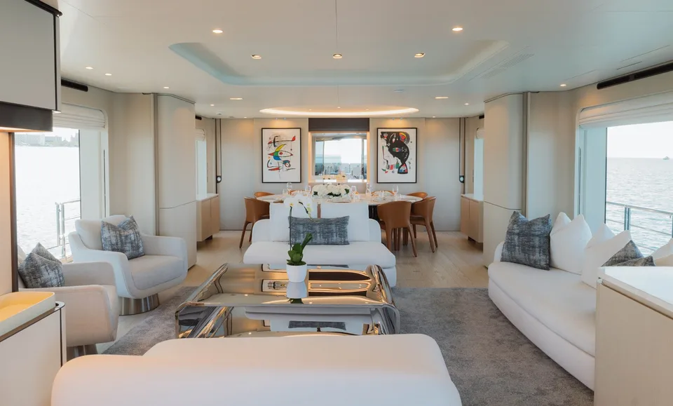 Azimut 32m Grande