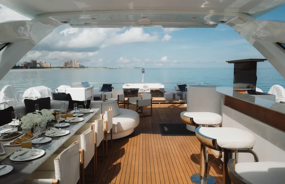 Azimut 32m Grande