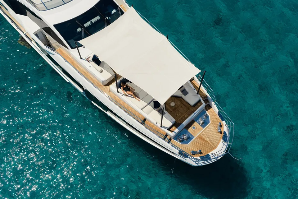 Azimut 32m Grande