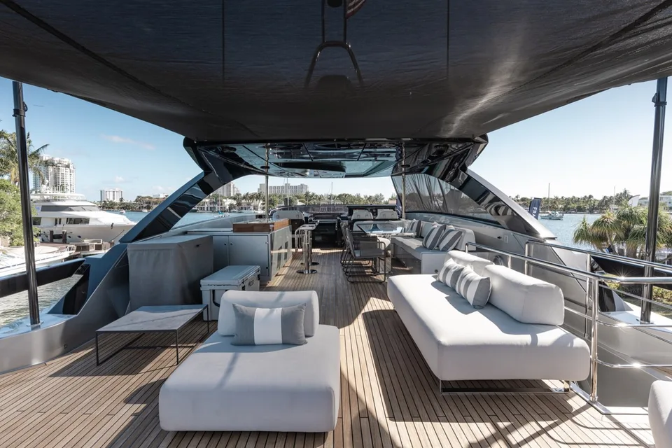 Riva 90 Argo