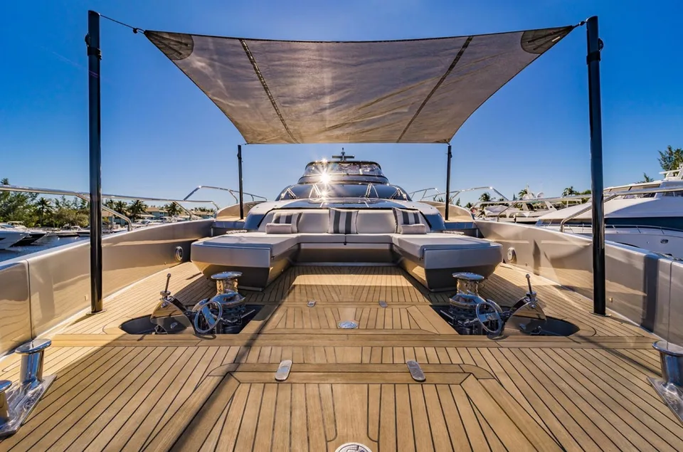 Riva 90 Argo