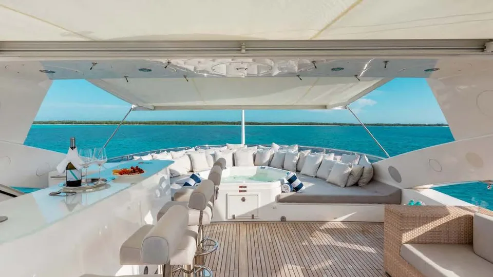 Sunseeker 37 Metre Yacht