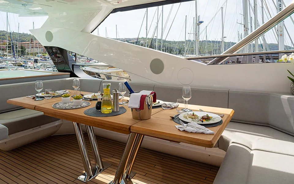 Sunseeker 95