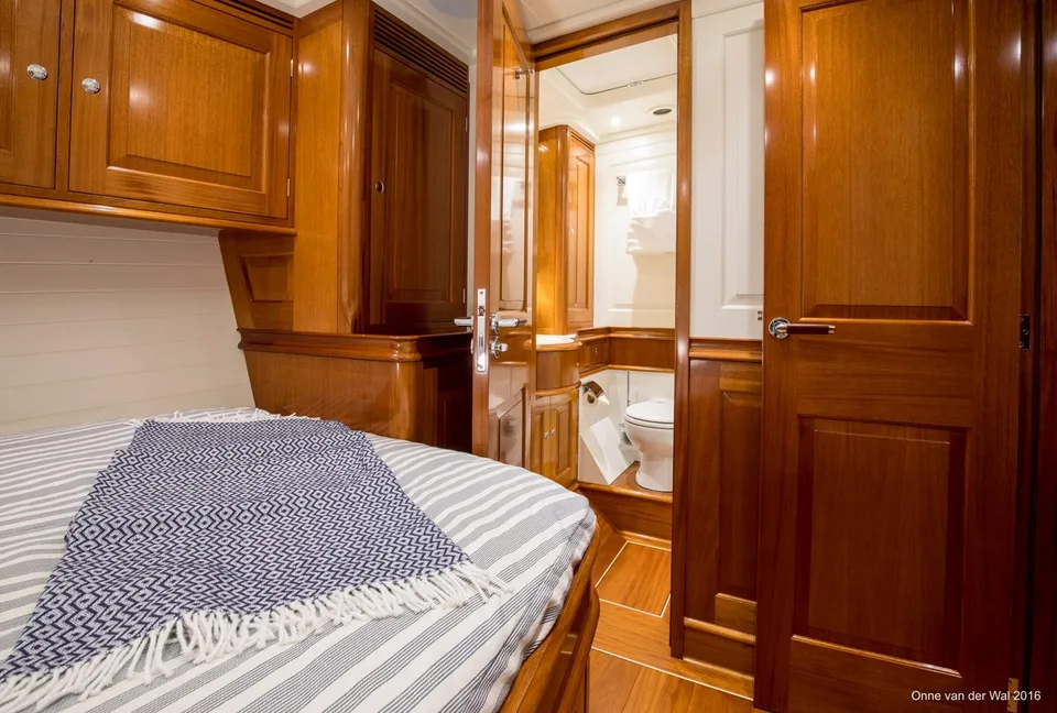 Claasen Shipyards Truly Classic 90