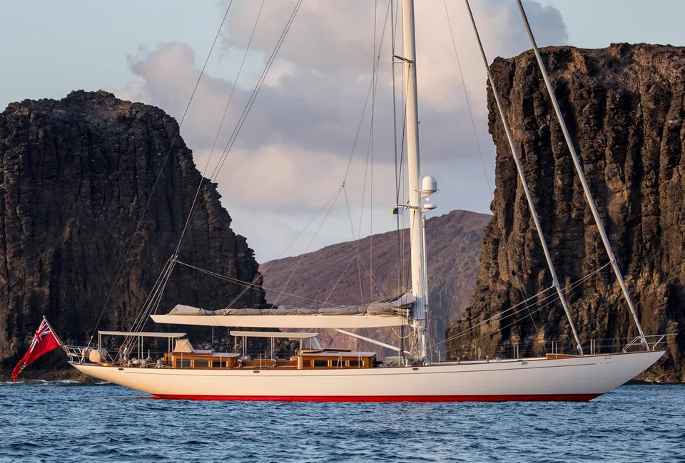 Claasen Shipyards Truly Classic 90