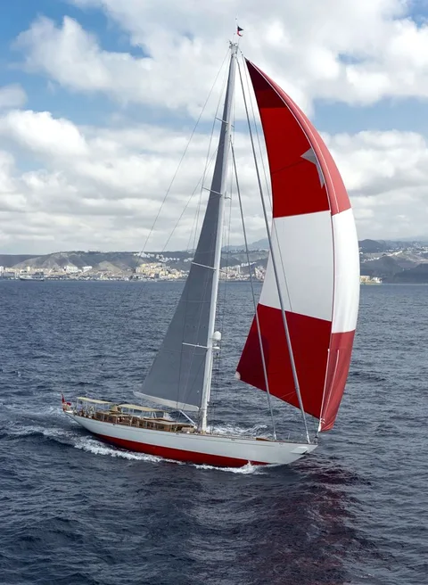 Claasen Shipyards Truly Classic 90