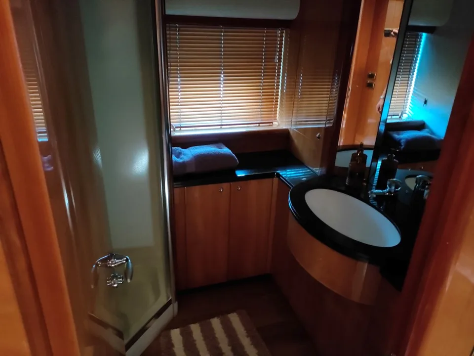 Sunseeker Sunseeker 82 Yacht