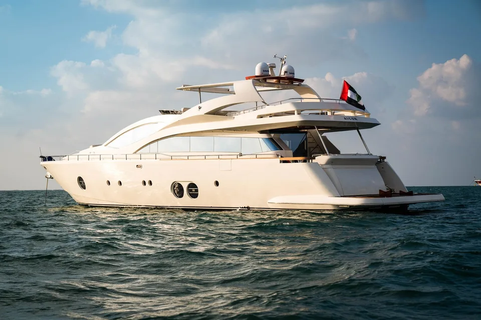 Aicon Flybridge