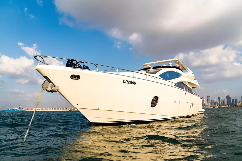 Aicon Flybridge