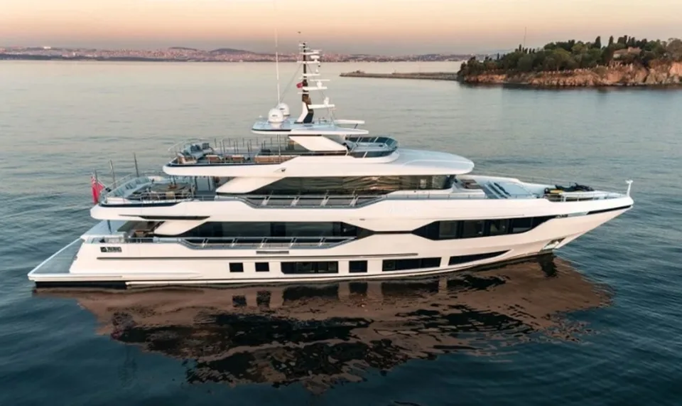 Majesty 120