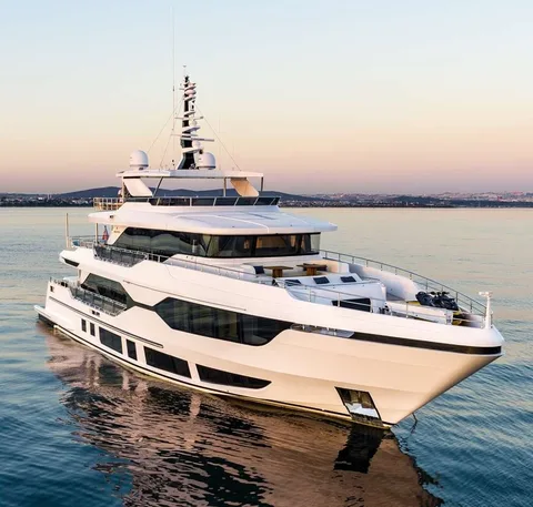 Majesty 120