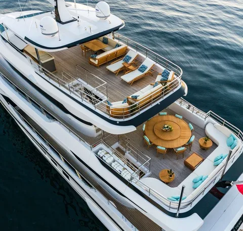 Majesty 120