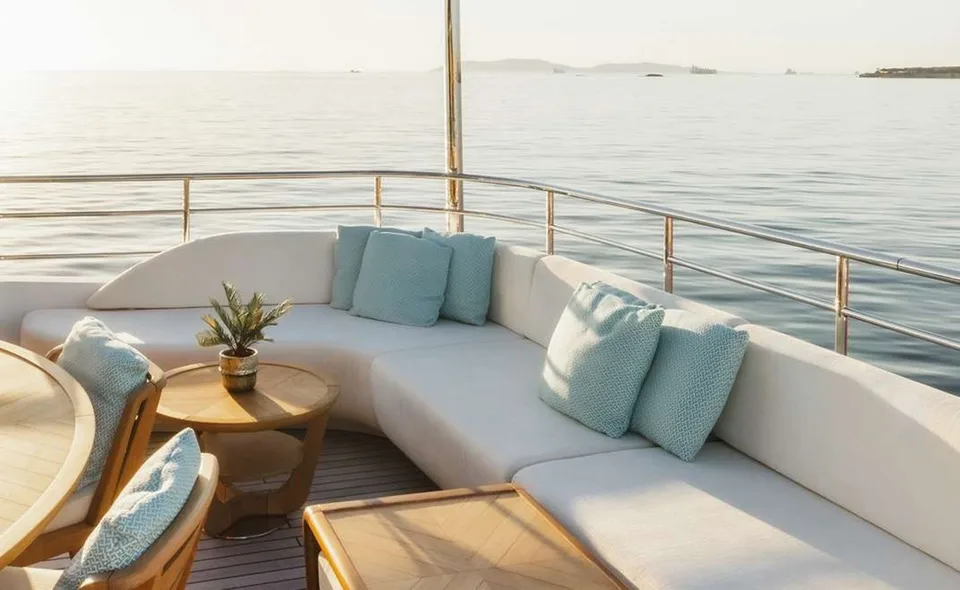 Majesty 120