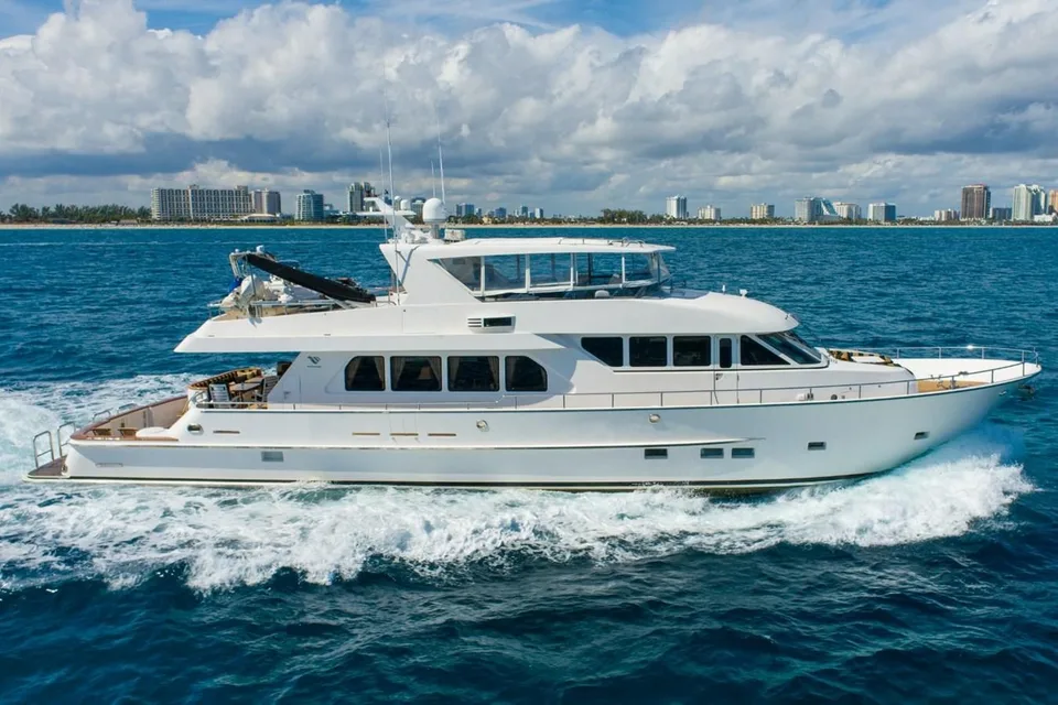 Paragon Motor Cockpit Motor Yacht