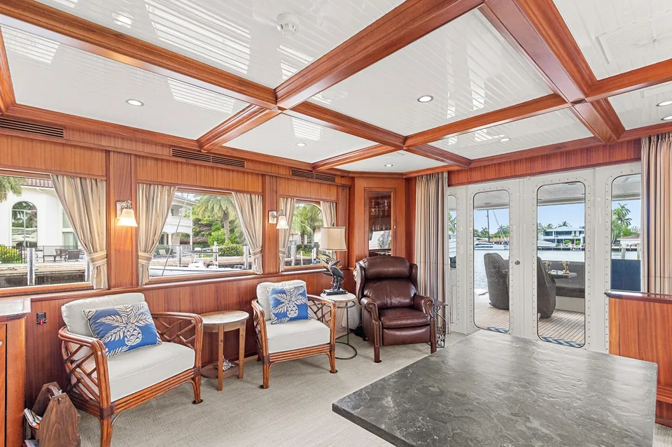 Paragon Motor Cockpit Motor Yacht