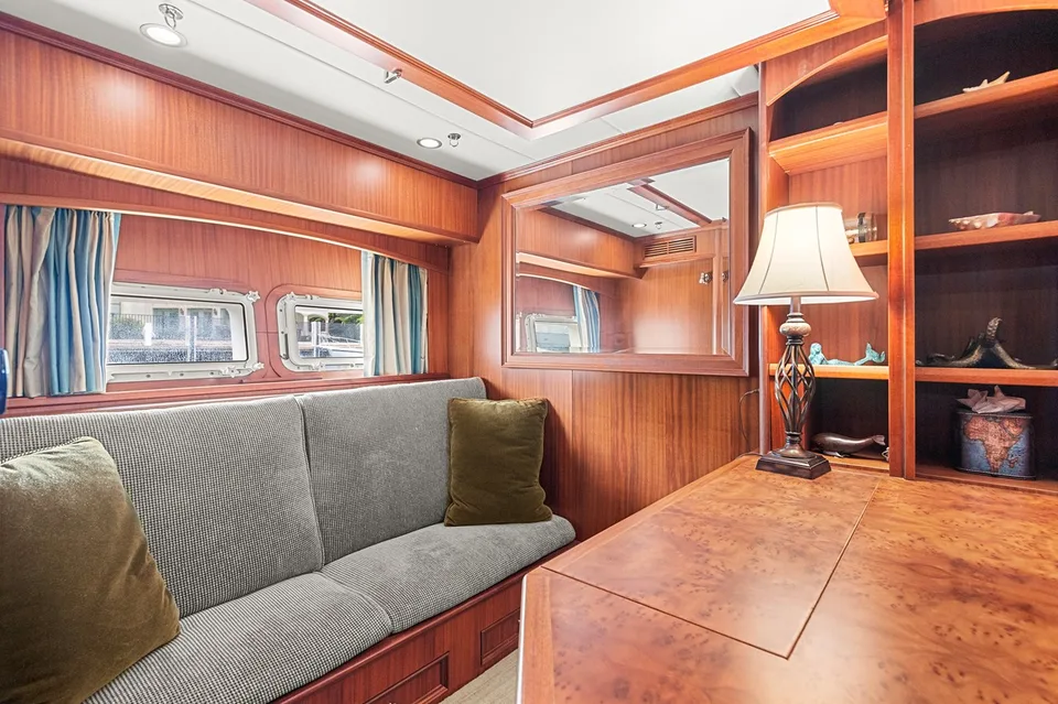 Paragon Motor Cockpit Motor Yacht