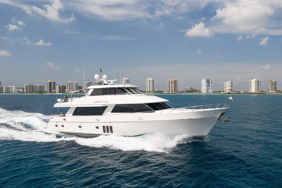 Ocean Alexander 90 Skylounge