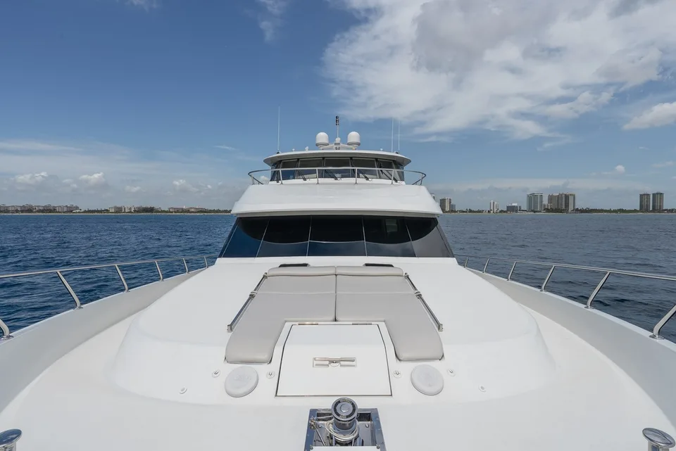 Ocean Alexander 90 Skylounge
