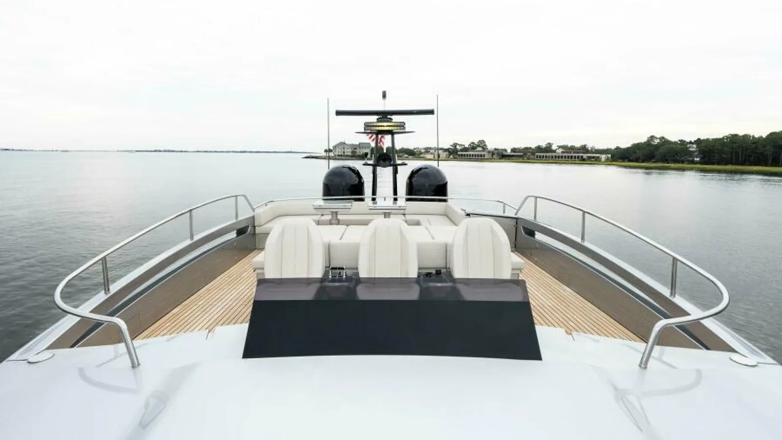 Pershing 9X