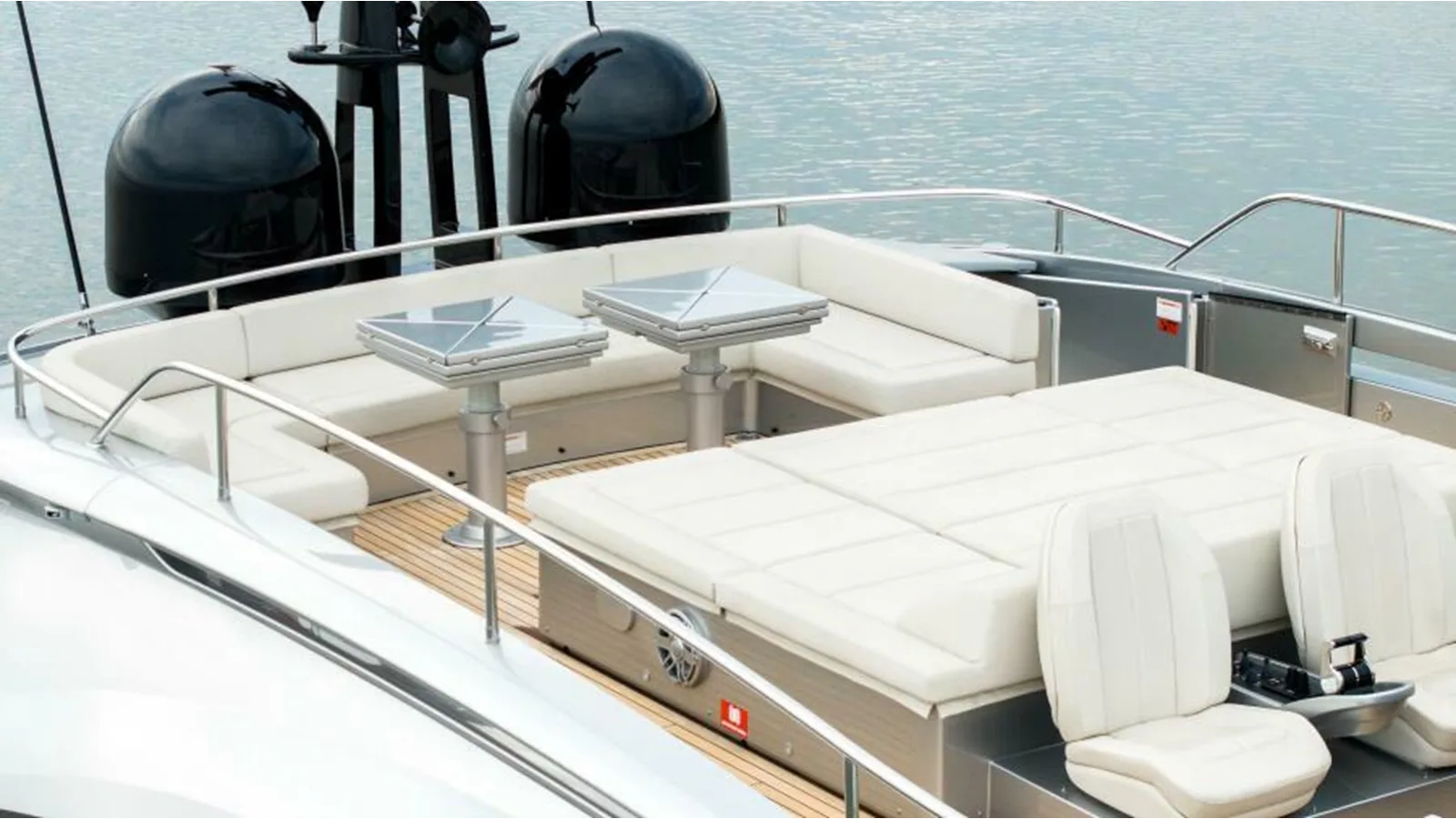 Pershing 9X
