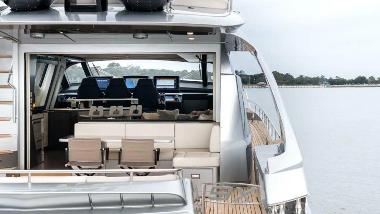 Pershing 9X
